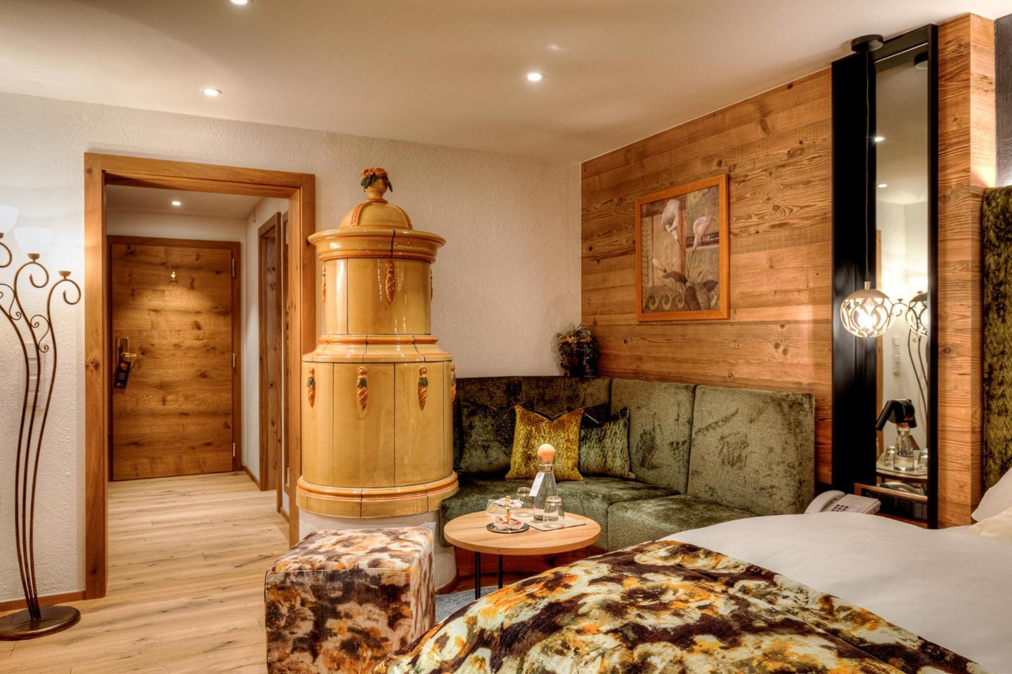 Hotel Sonne Ischgl Exterior photo