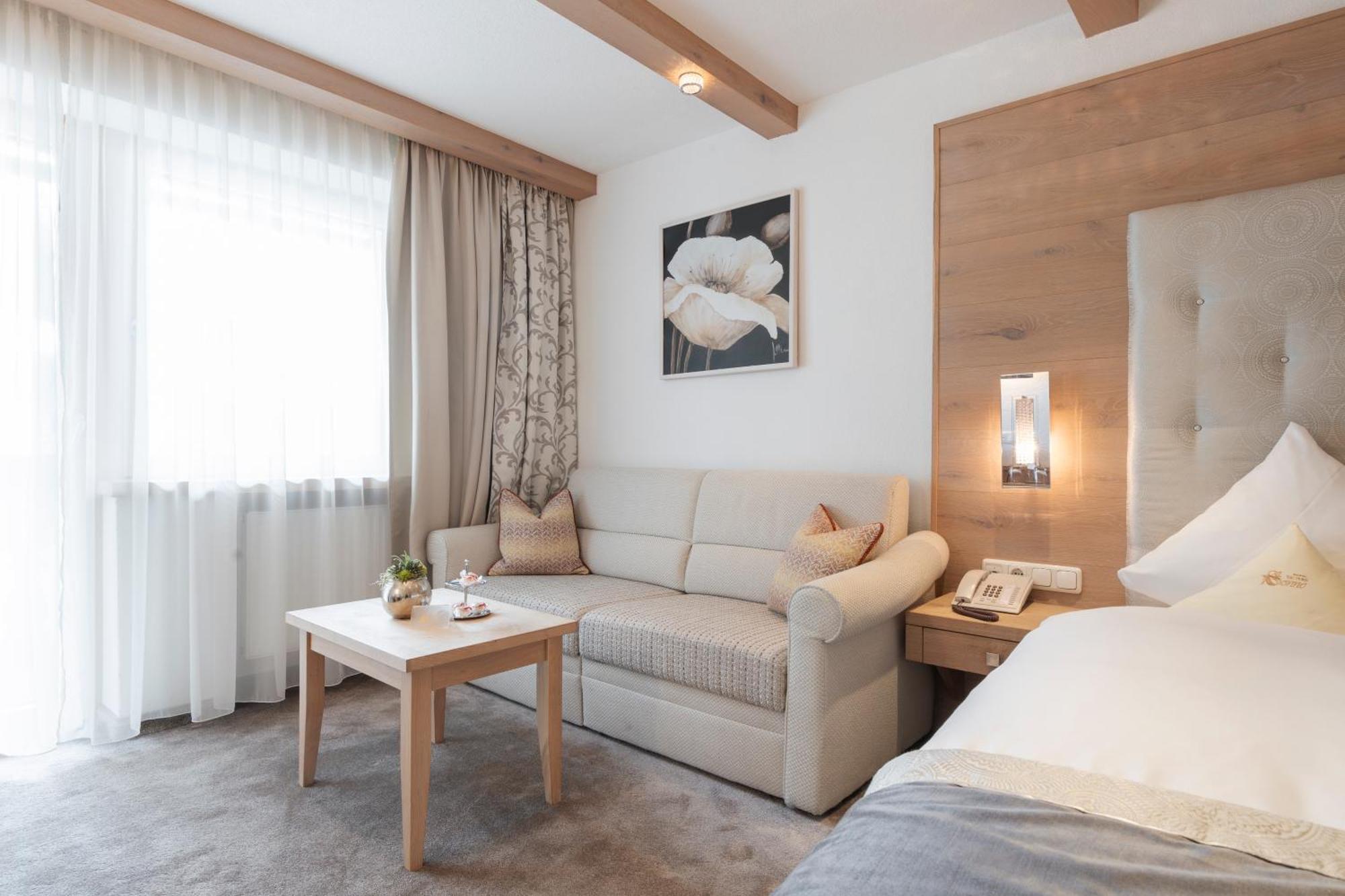 Hotel Sonne Ischgl Exterior photo